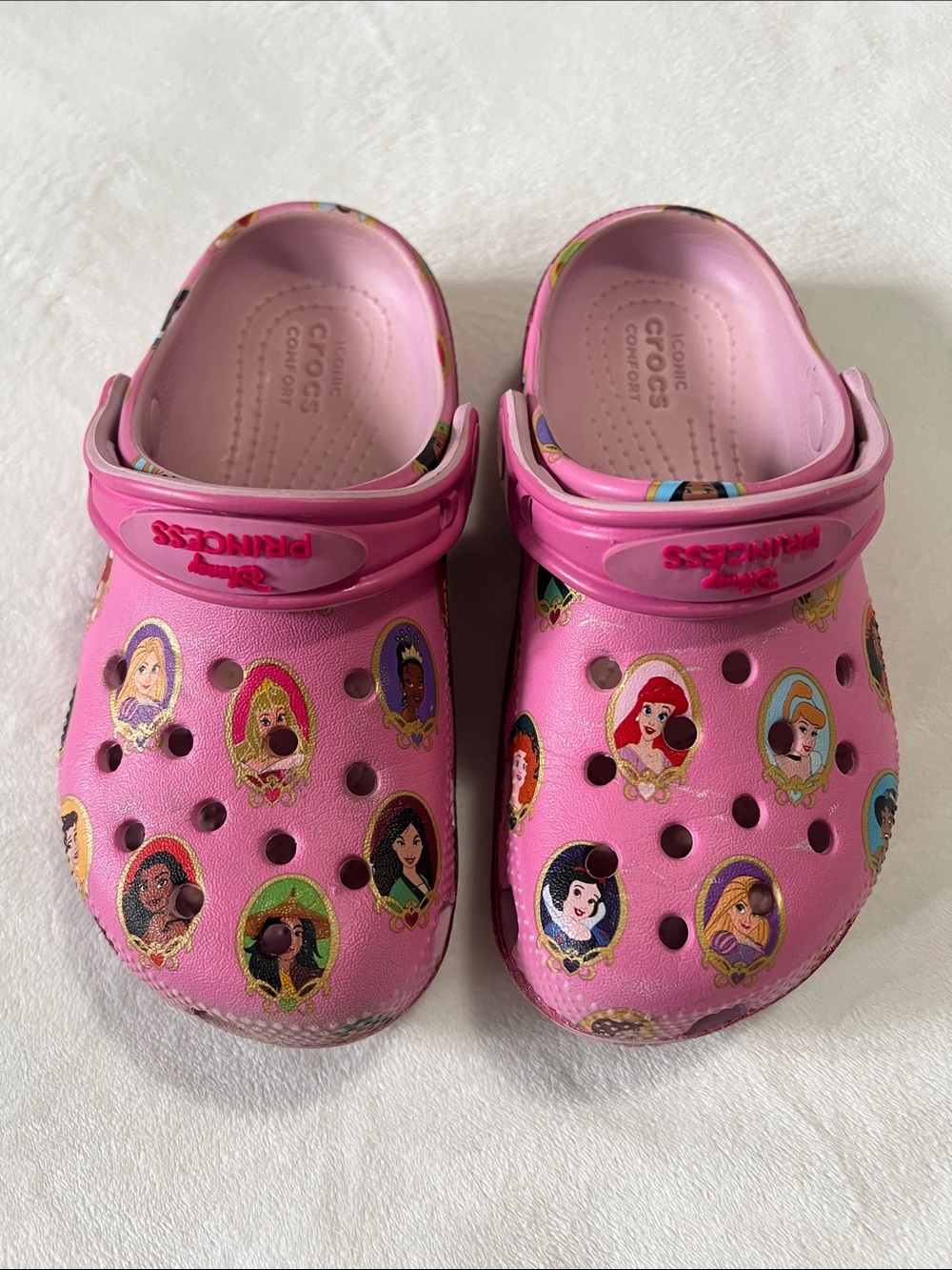 CROCS Kids Pink Disney Princess Clogs with Character Art